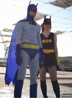 Disfraz De Batman - The Brave And The Bold -Tienda De Cosplay disfraz de batman the brave and the bold 2