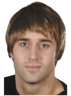 Peluca Corta Y Marrón Para Chico