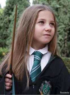 Túnica De Slytherin Deluxe Para Niño (Réplica Oficial Collectors) - Harry Potter -Tienda De Cosplay tunica de slytherin deluxe para nino replica oficial collectors harry potter 2