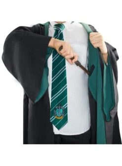 Túnica De Slytherin Deluxe Para Niño (Réplica Oficial Collectors) - Harry Potter -Tienda De Cosplay tunica de slytherin deluxe para nino replica oficial collectors harry potter 3